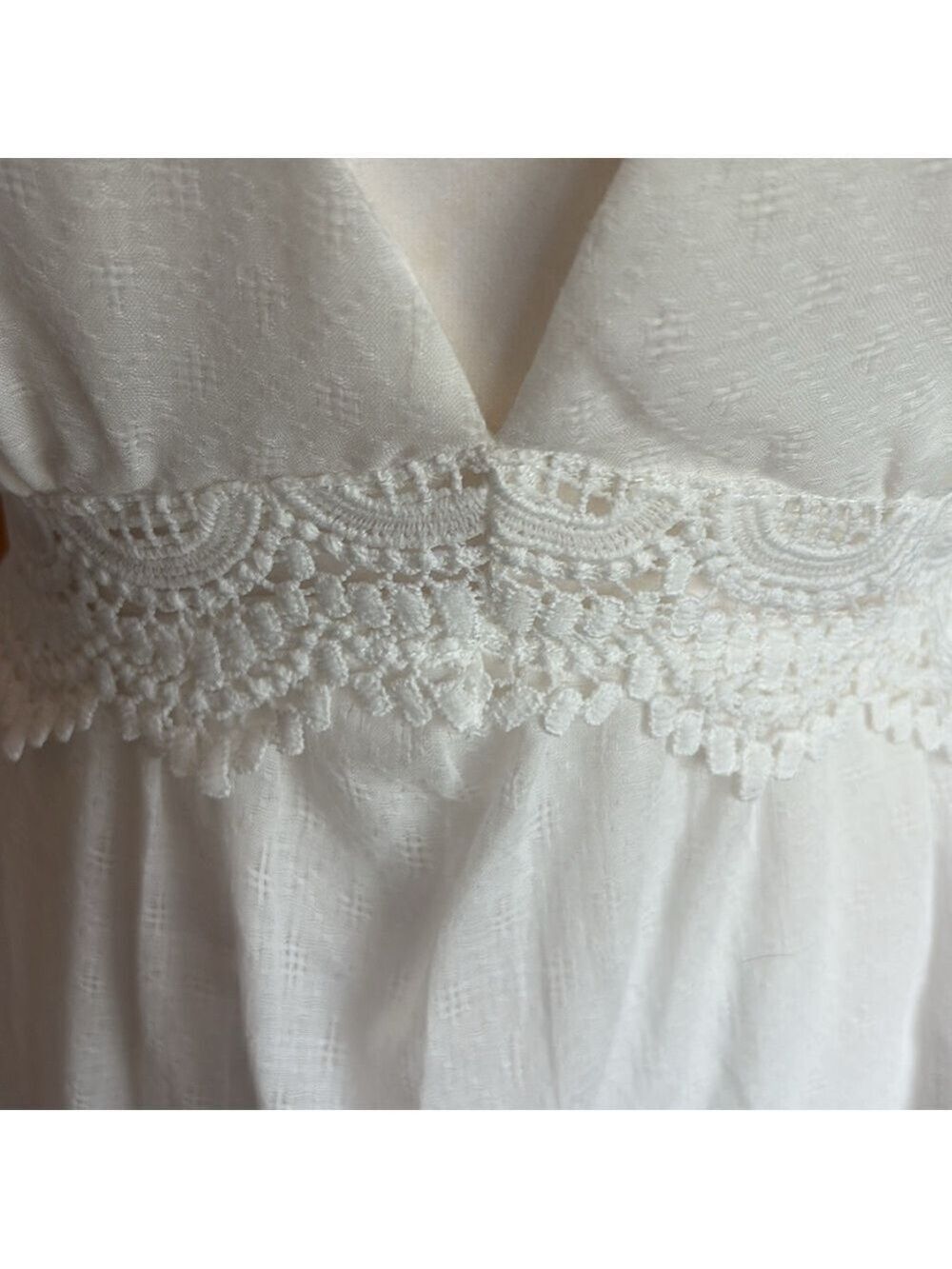 Lulu’s Size M Daylight Darling lace trim mini dress. White open back bride-to-be - Picture 5 of 14